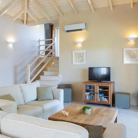 Ionian Luxury * Nikiana